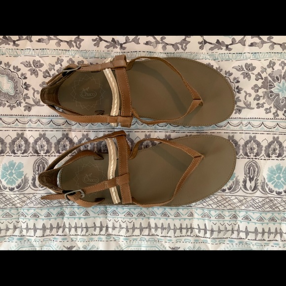 chaco loveland leather sandal